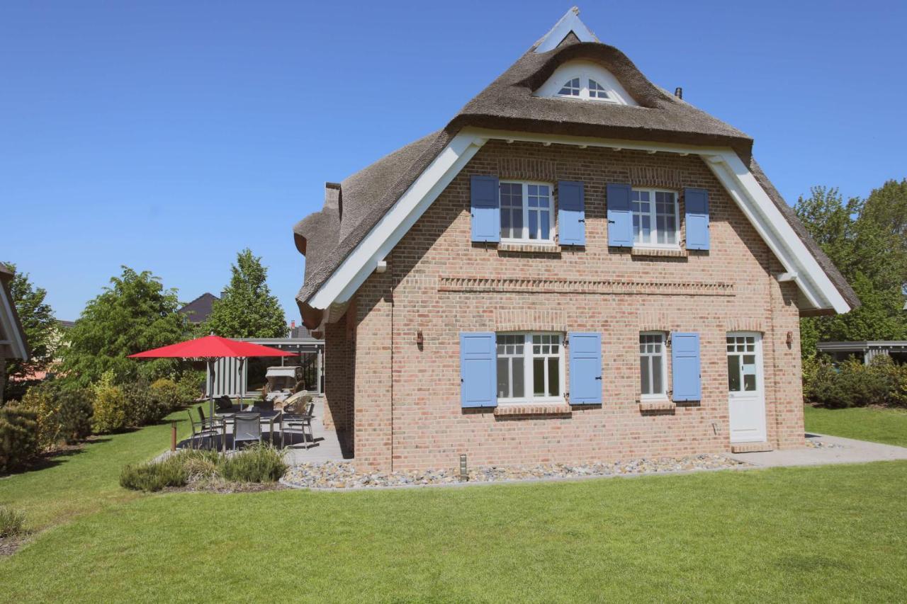 Strandhaus Buskam Im Moenchgut Auf Ruegen Лобе Екстериор снимка